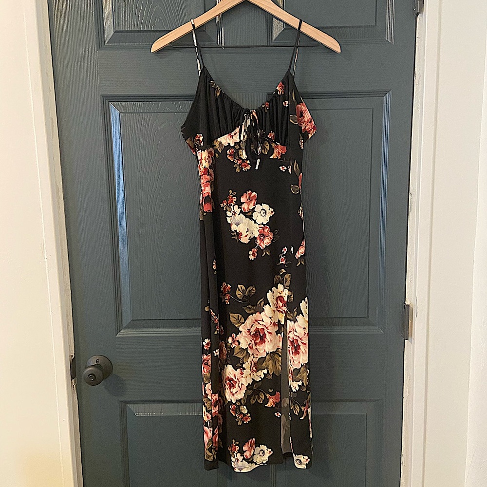 Windsor Floral Bodycon Dress with Slit